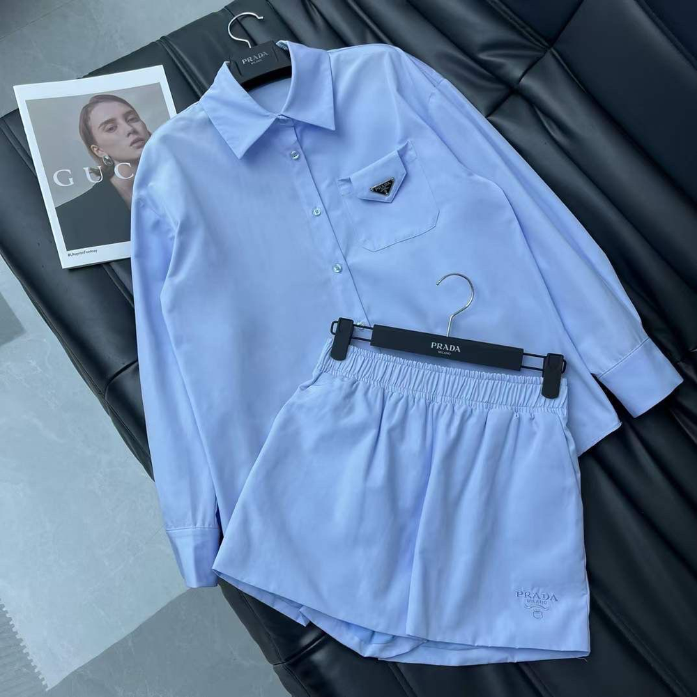 Костюм Prada