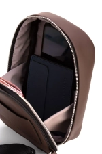 Маленькая сумка - Уай