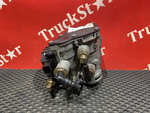 Кран управления тормозами прицепа 2023г