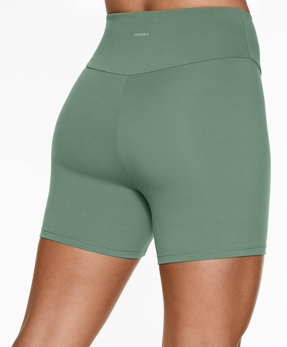 OYSHO Велосипедки Comfortlux с высокой посадкой длиной 10 см, зеленый