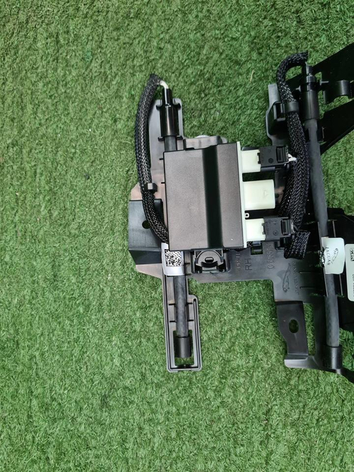 Датчик открывания багажника Jaguar F-PACE 2016-нв