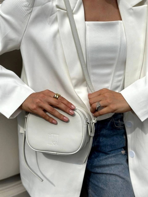 MOLLY молочная - без дефекта 42