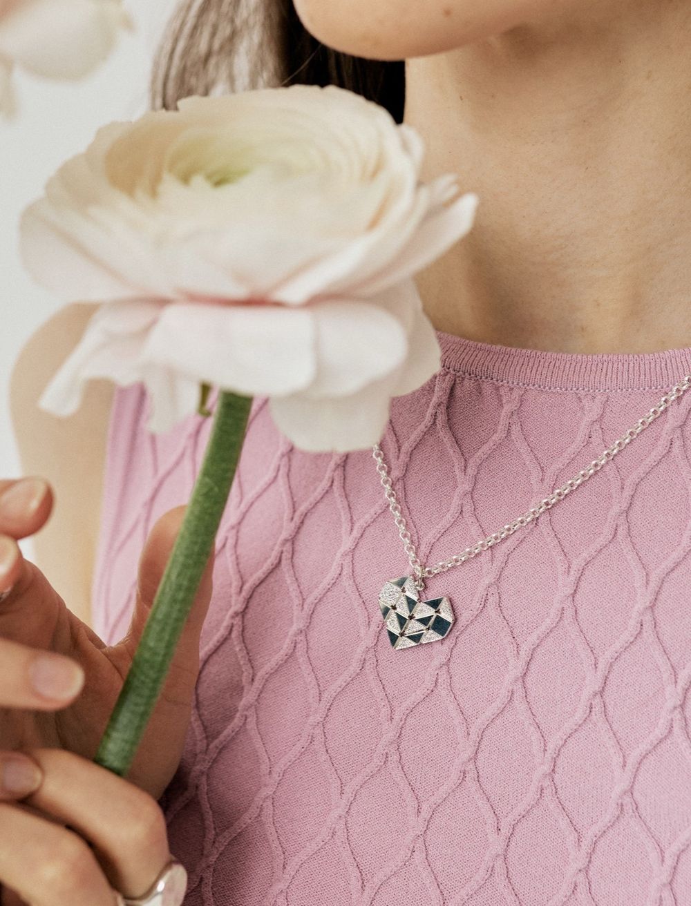 Подвеска Сердце змейка рубика