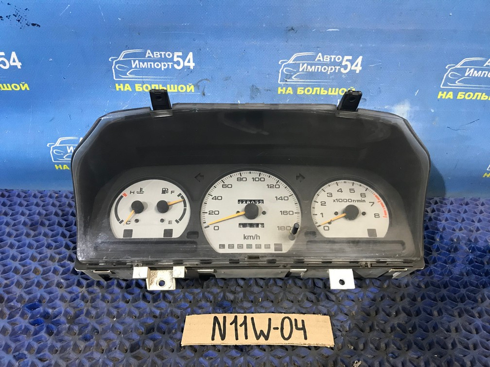 Щиток приборов MITSUBISHI RVR 1996