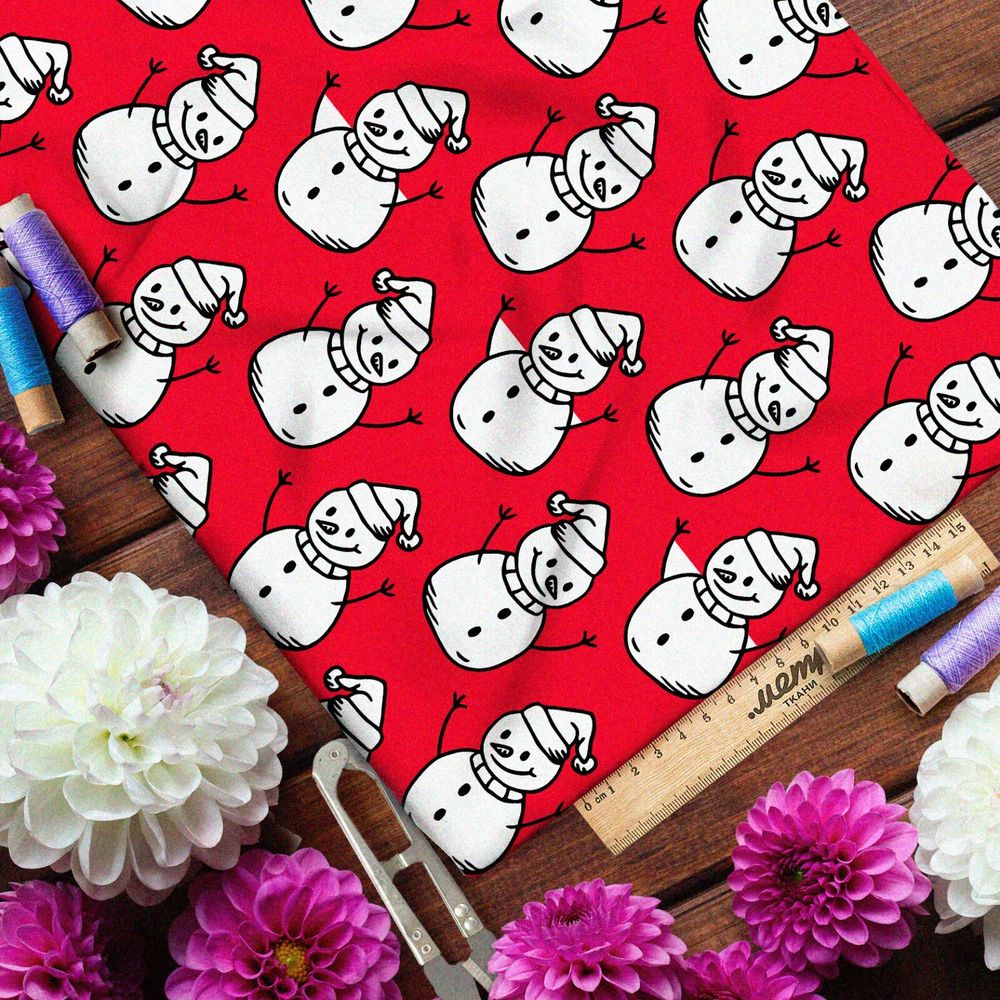 Ткань оксфорд 600 весёлые снеговики на красном фоне