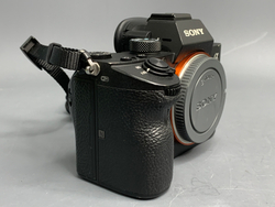 Sony A7 III 47.600 кадров