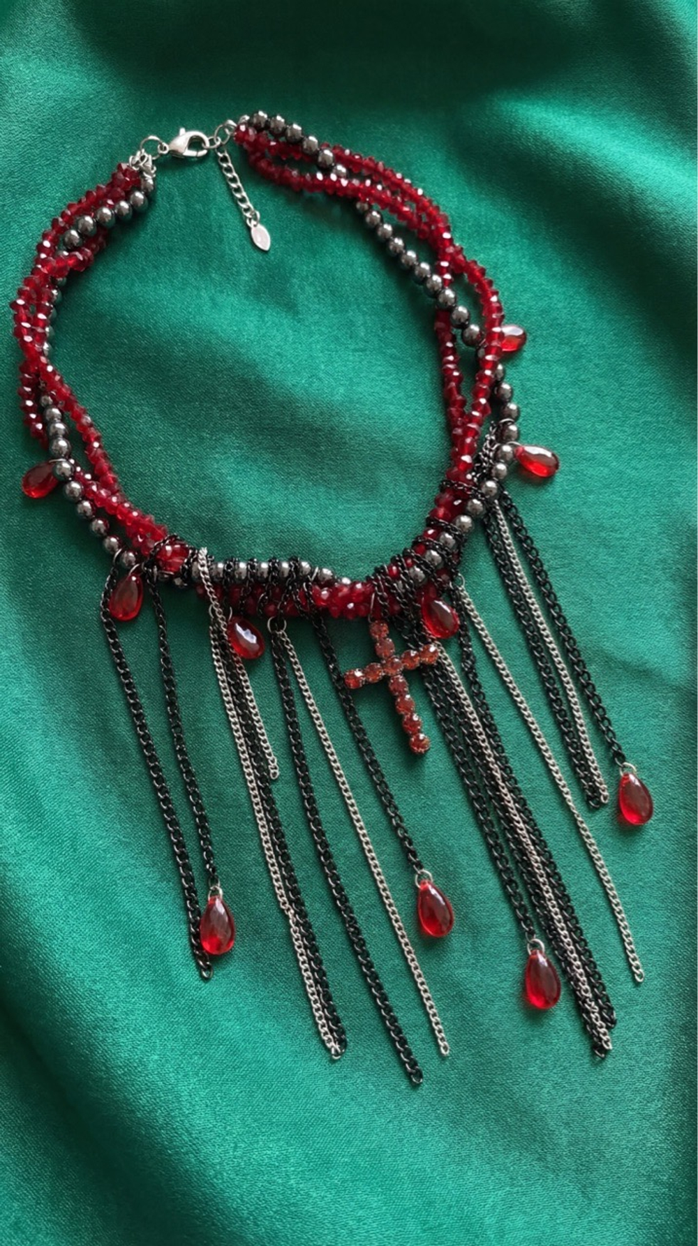 Колье кровавая  луна