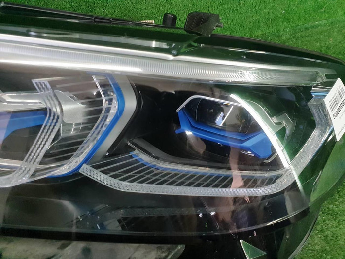 Фара левая BMW X7 G07 (2019-2022) Laser Light