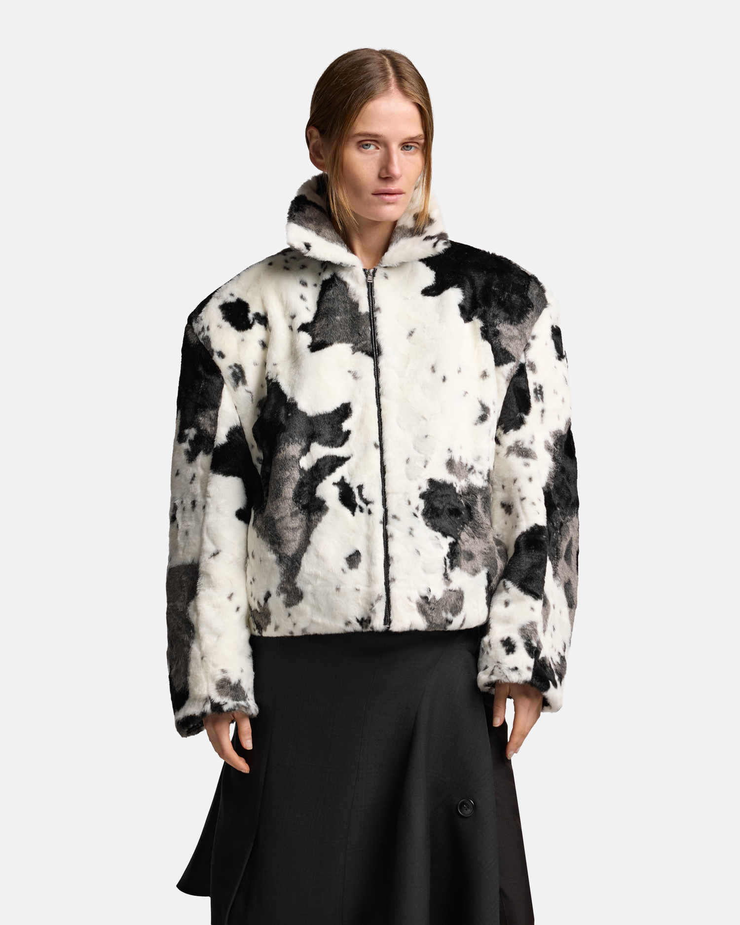 БОМБЕР D-СИЛУЭТА