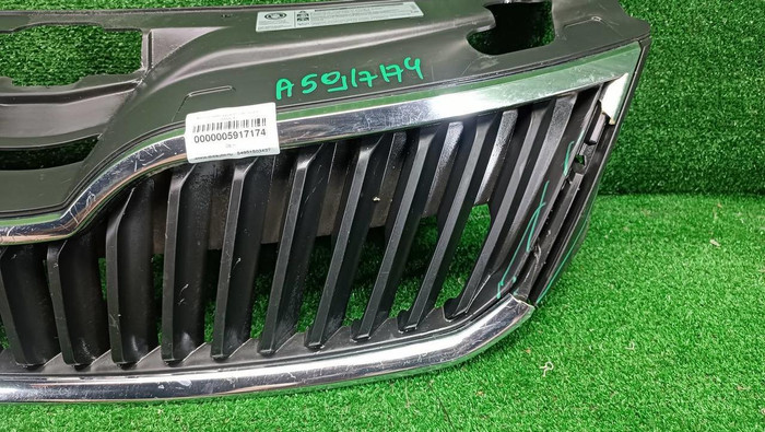 Решетка радиатора Skoda Rapid 1 (2012-2020)