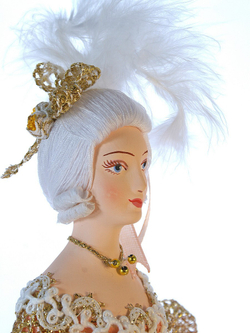 Кукла коллекционная Фрейлина