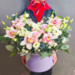 Авторская композиция с орхидеями