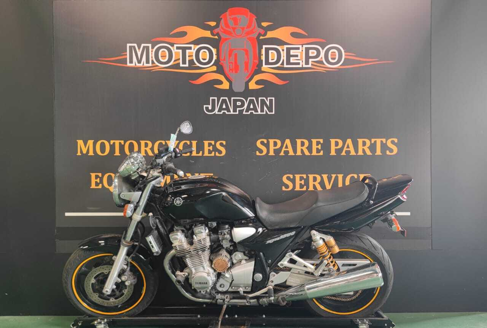 Yamaha XJR1300 , 2005
