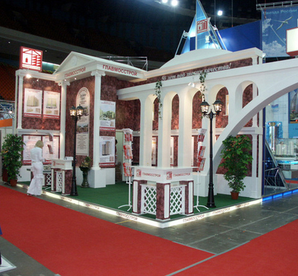 Оформление постеров. Выставка "Realtex-2004". Москва, СК "Олимпийский"