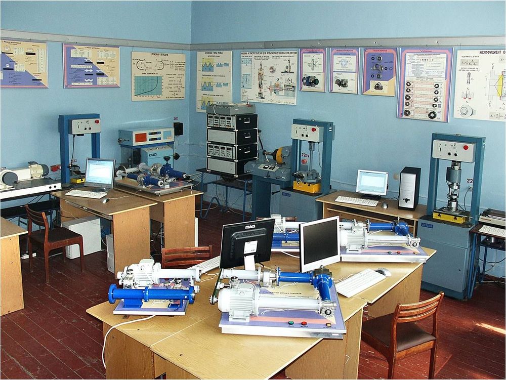 Компьютер административного работника с периферией/ноутбук (лицензионное программное обеспечение, образовательный контент, система защиты от вредоносной информации) — купить по ФГОС | Учебный стандарт