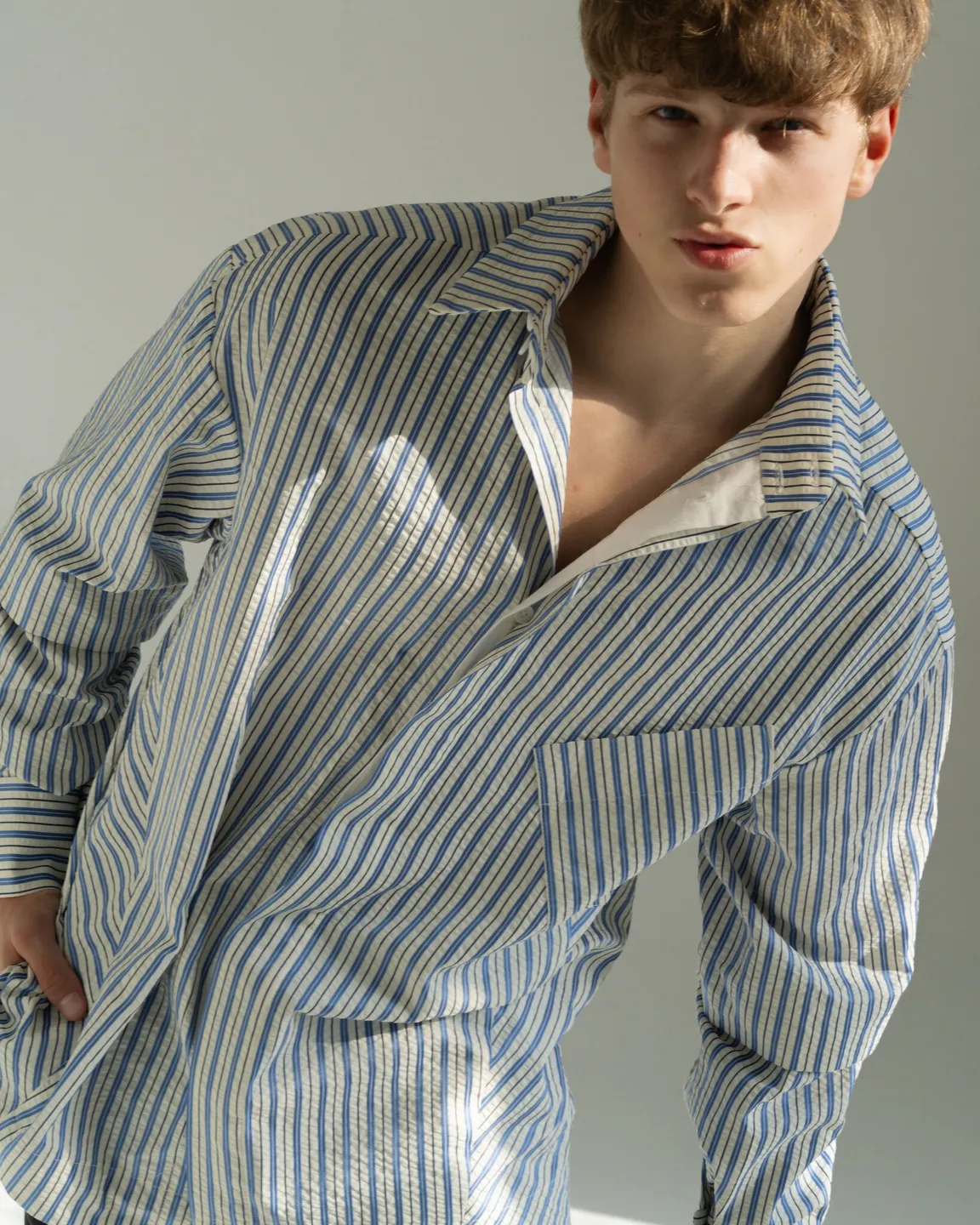 Голубая рубашка 