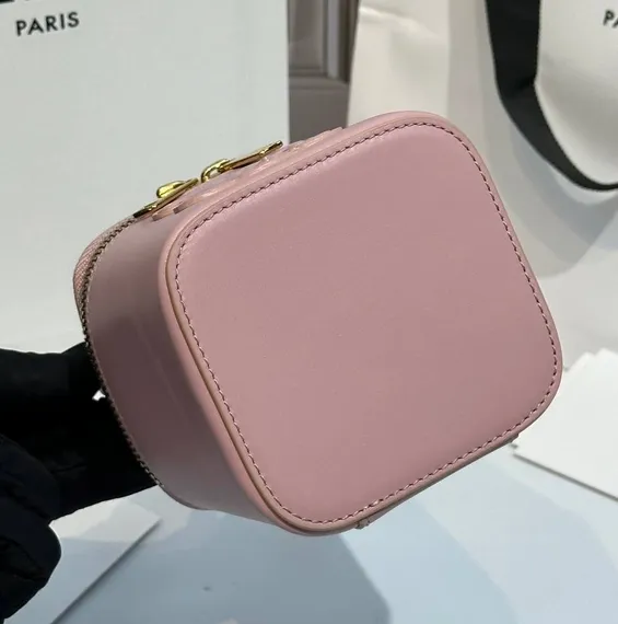 Сумка CELINE CUIR TRIOMPHE