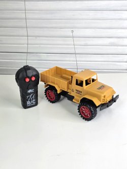 Игровая машинка Грузовик на радиоуправлении (201674428)