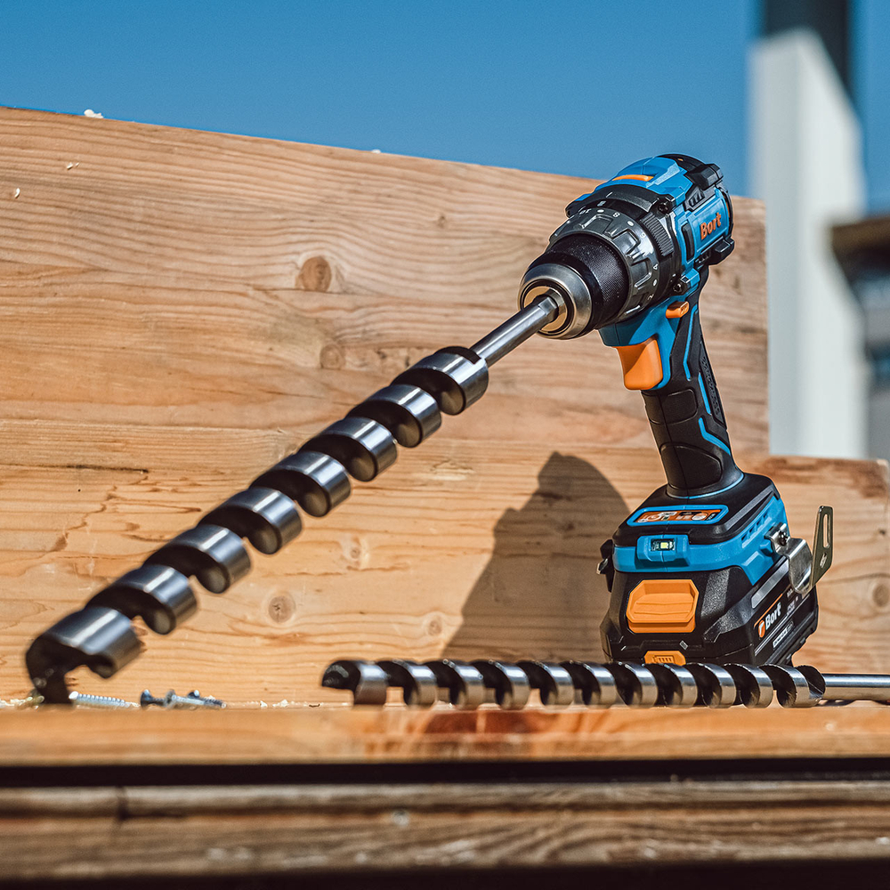 Дрель-шуруповерт аккумуляторная ударная BORT BAB-21U (2x4Ач+ЗУ)