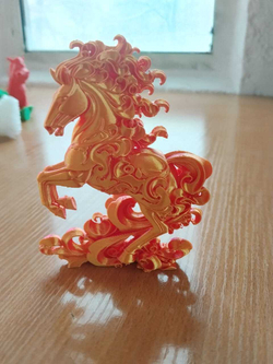 Символ года Огненная лощадь переливающаяся принесёт удачу на весь 2026 год