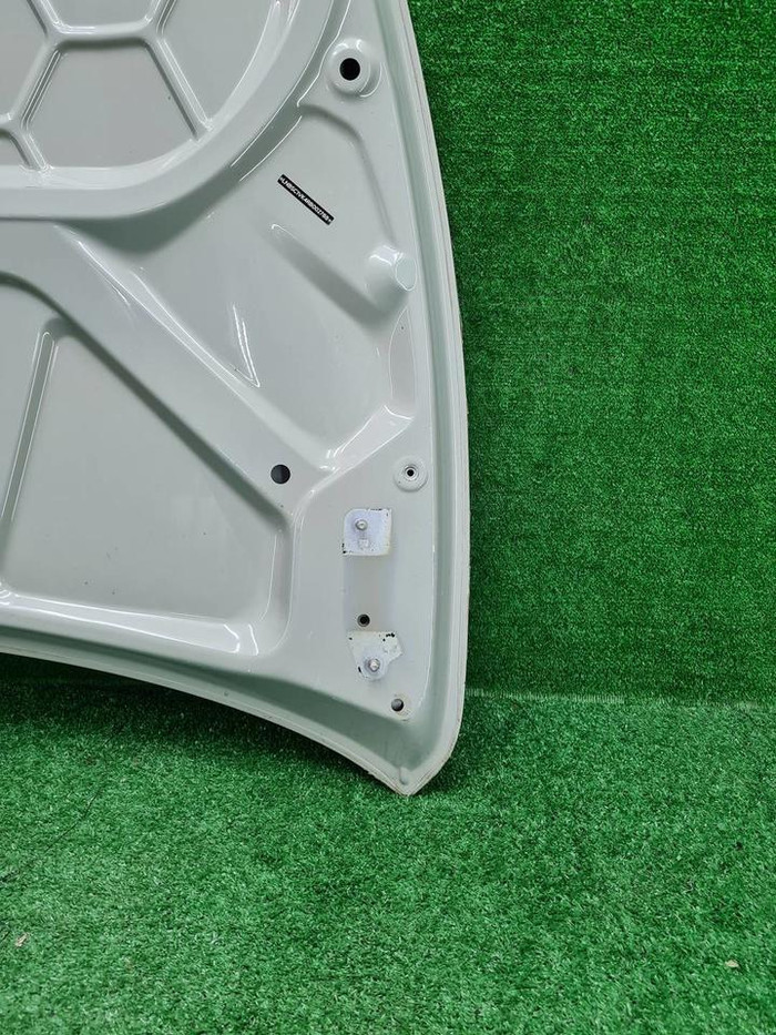 Капот Xiaomi SU7 (2023-н.в.)