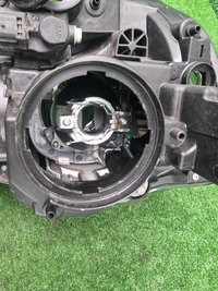 Фара правая Nissan X-Trail 2 Т31 (10-15) ксенон