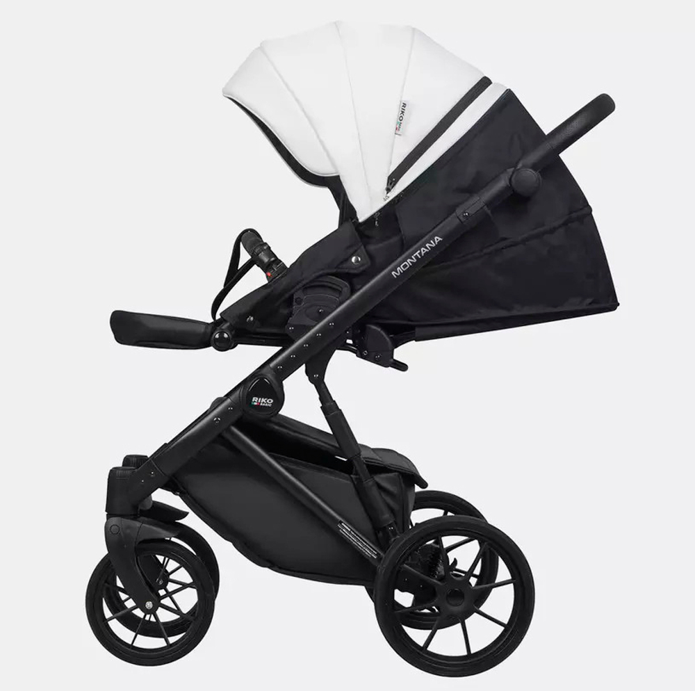 Детская коляска Riko Basic Montana Ecco 3 в 1 32 White-Light Silver