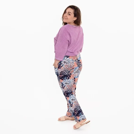 Брюки женские с принтом, цвет белый/розовый, размер 52