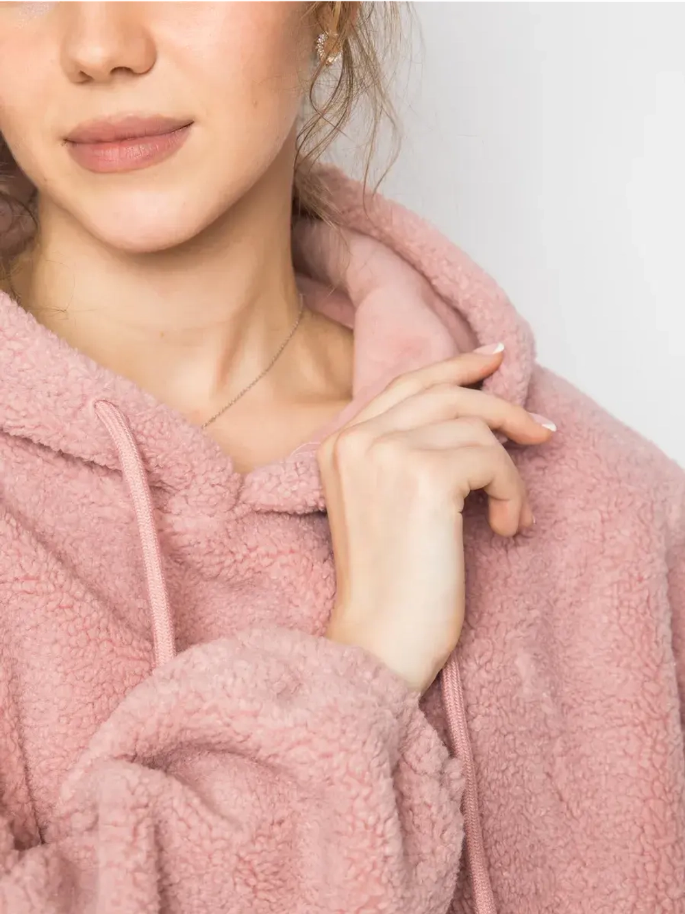 Толстовка плюшевая с капюшоном