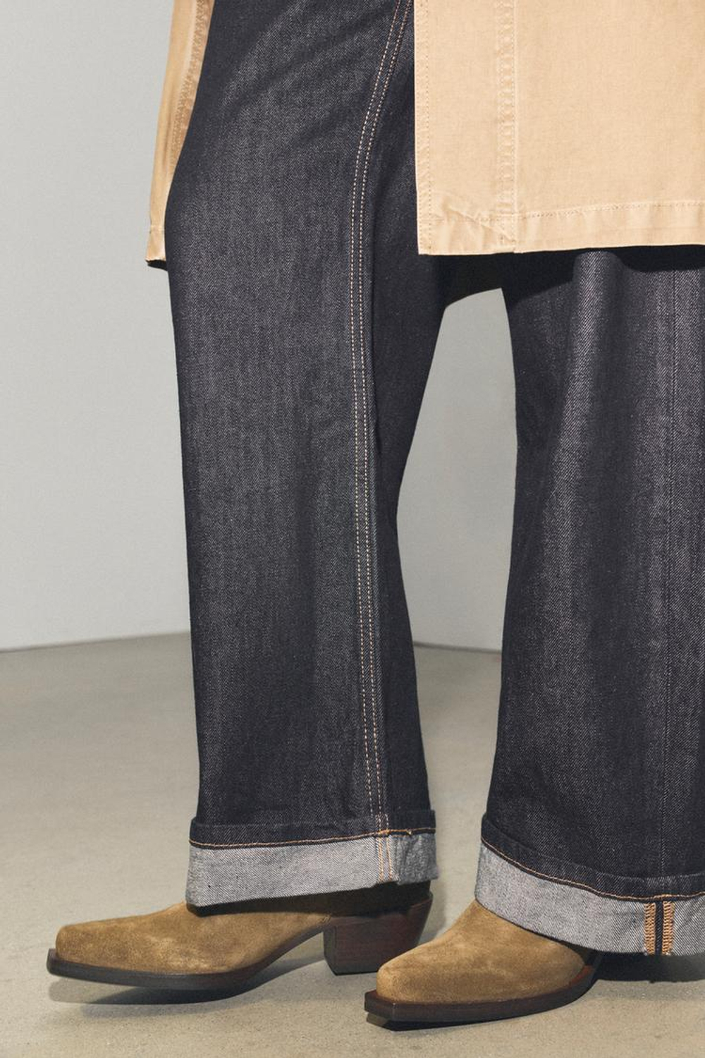 ZARA ЗАМШЕВЫЕ БОТИЛЬОНЫ В КОВБОЙСКОМ СТИЛЕ, ТЕМНЫЙ РЫЖЕВАТО-КОРИЧНЕВЫЙ