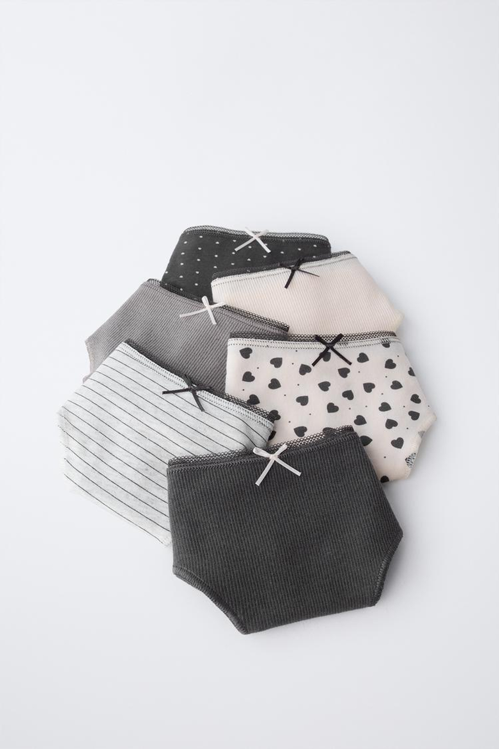 ZARA НАБОР ИЗ ШЕСТИ ТРУСОВ С ПРИНТОМ, ЧЕРНЫЙ