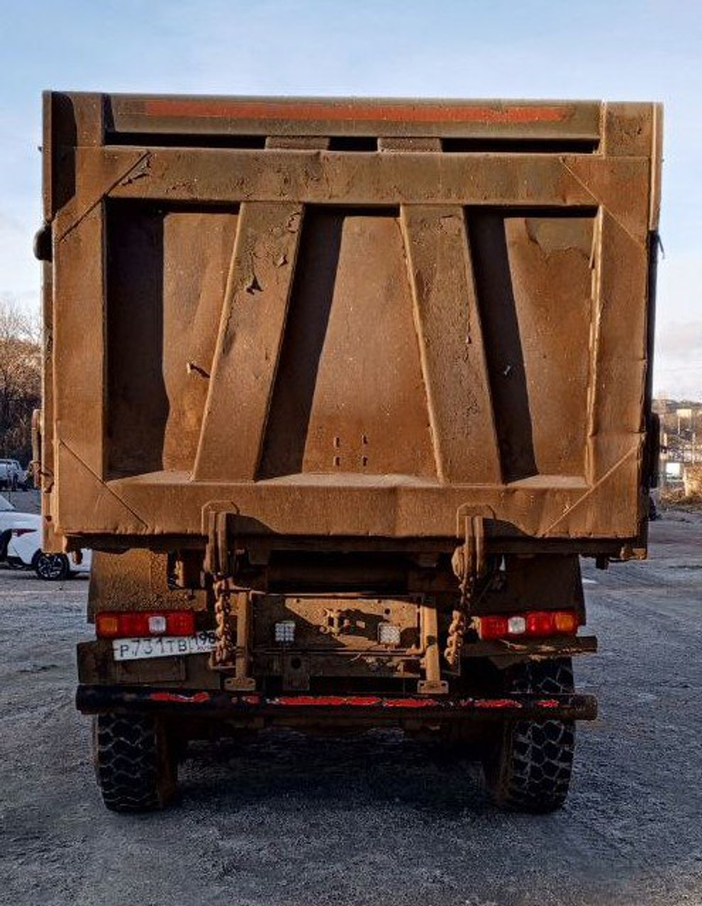 Shacman (Shaanxi) SX* 6x6 Самосвал SX32586V385 (Дизельный, 11,6 л, 423 л.с., МТ)