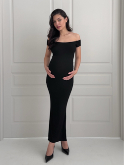 Платье трикотажное, без рукавов, с круглым горлом