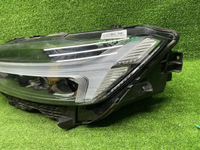 Фара левая Volvo XC60 2 (2021-2025) LED