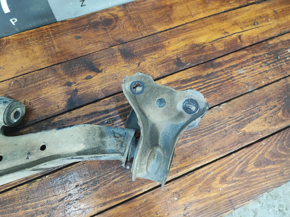 Рычаг передний правый Haval F7 1 19-24 Б/У Оригинал 2904102xkq04a