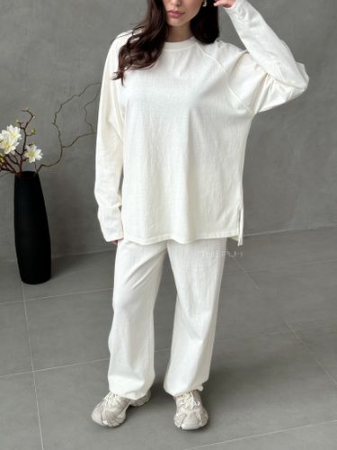 Молочный хлопковый костюм