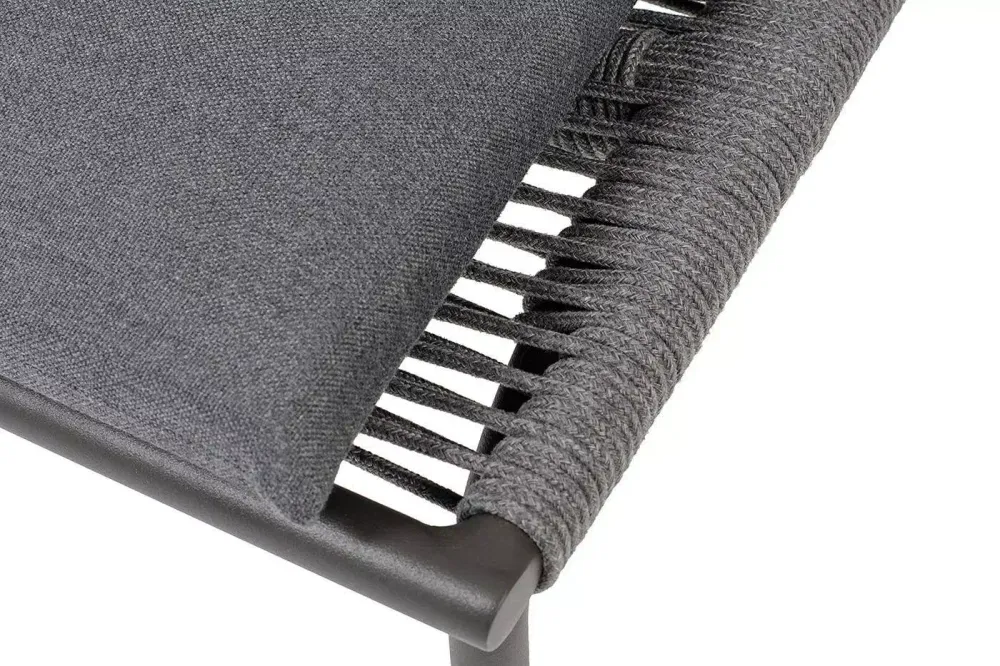 "Авиньон" кресло плетеное из роупа, каркас алюминий серый (RAL7022) муар, роуп серый круглый, ткань темно-серая 027