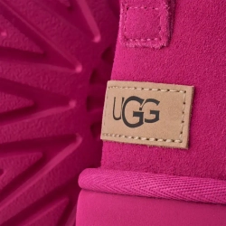 UGG Угги Classic Ultra Mini, цвет фуксии