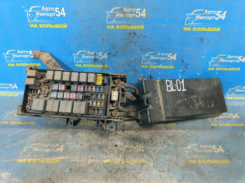 Блок предохранителей подкапотный Kia SORENTO 2002-2009