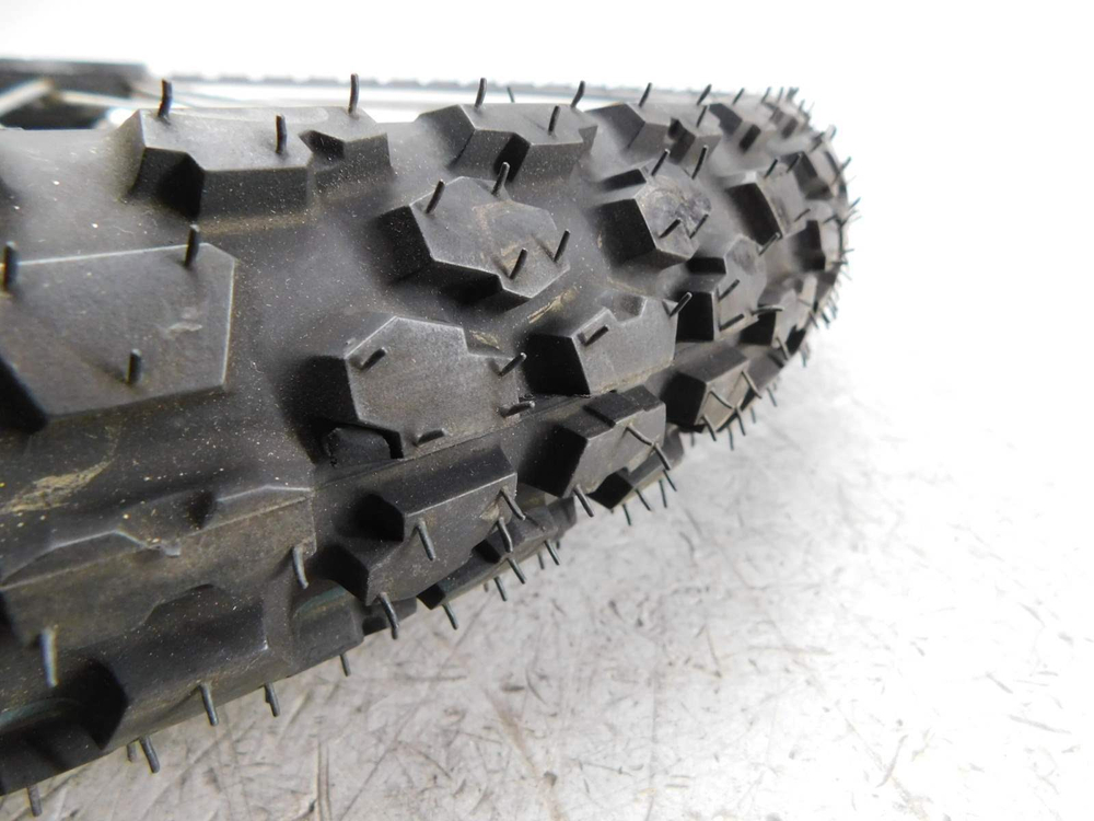 колесо переднее Suzuki Djebel 200 SH42A