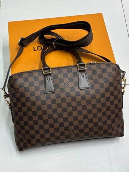 Портфель Louis Vuitton