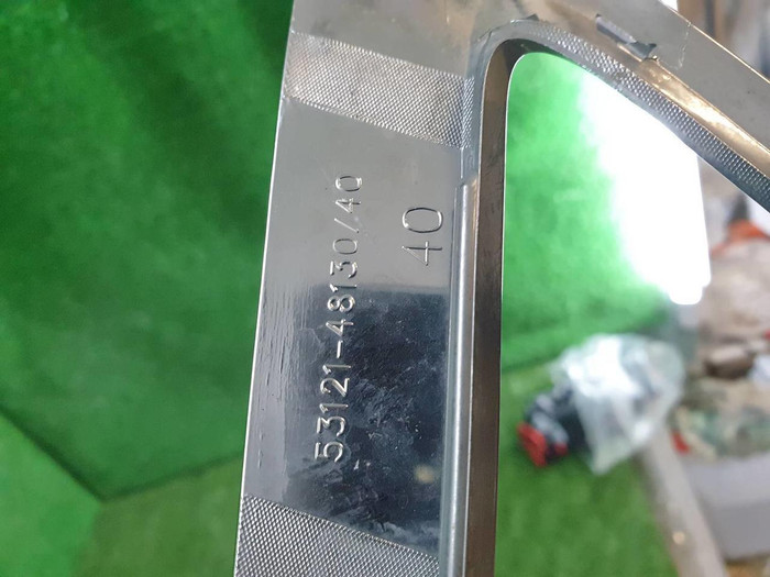 Молдинг решетки радиатора Lexus RX 4 (2015-2019)