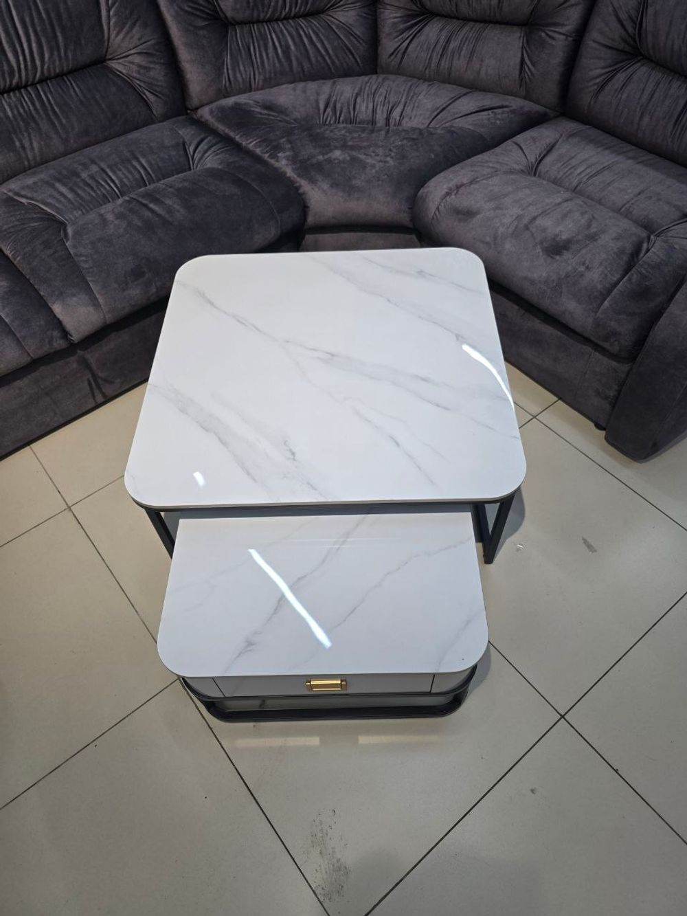 Стол журнальный квадрат большой