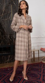 Элегантный халат в клетку средней длины (Размер: XL) (Цвет: коричневый)