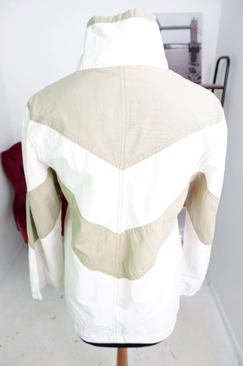 Куртка для прохладной погоды, маркировка 40, визуально на 46 размер