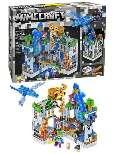 Конструктор Майнкрафт Сражение за серую крепость 551 деталь