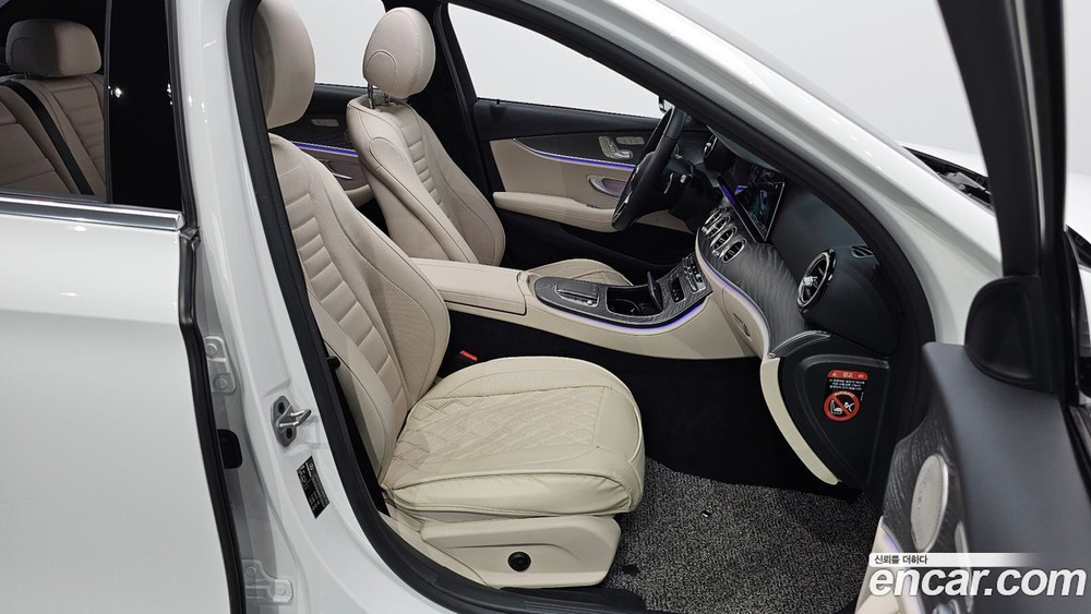 Mercedes-Benz E-Class W213 E350 4MATIC Exclusive (02.2023)