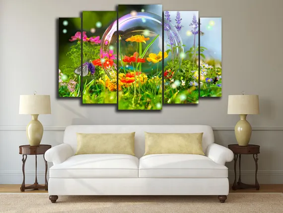 Модульная картина "Цветы в мыльном пузыре"