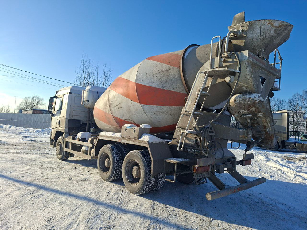 Shacman (Shaanxi) SX* 6x4 Автобетоносмеситель SX5258GJB6R384 (Дизельный, 9,7 л, 329 л.с., МТ)