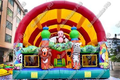 Надувной батут "Зверята с крышей 3" со скалодромом, 10*7*6 м